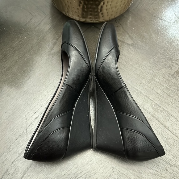 LifeStride Dreams Women's Dress Wedges (WIDE) - Picture 9 of 13